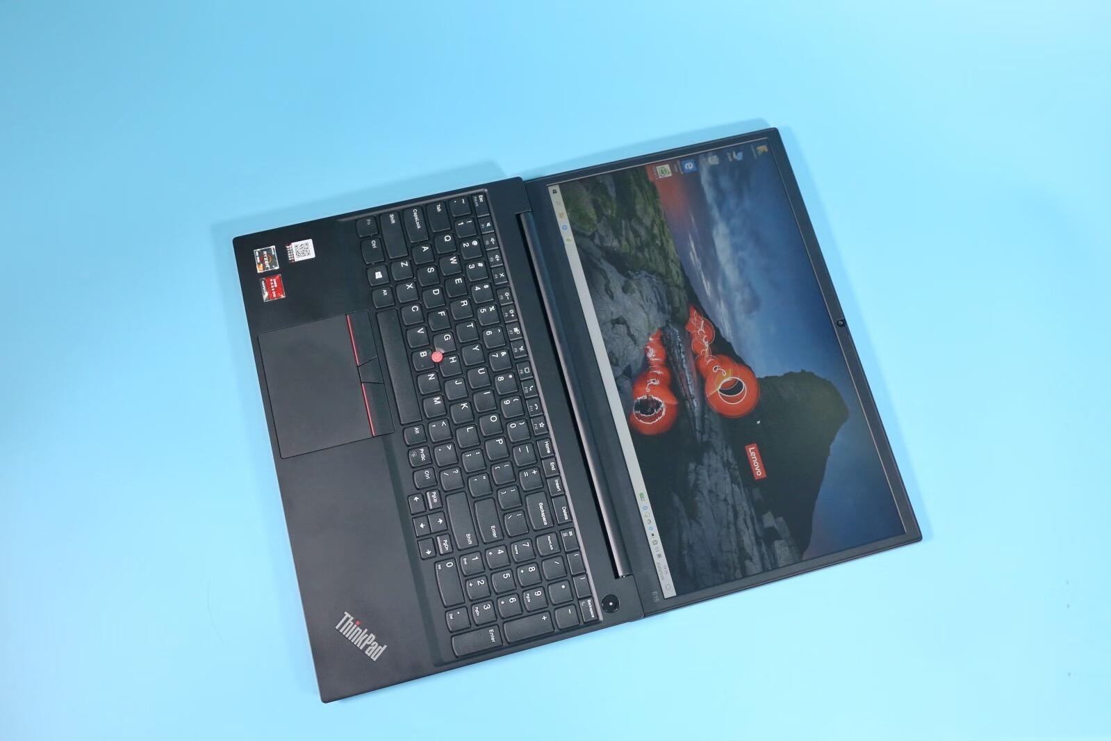 thinkpad e15锐龙版笔记本评测：轻薄便携高性能的第2张示图